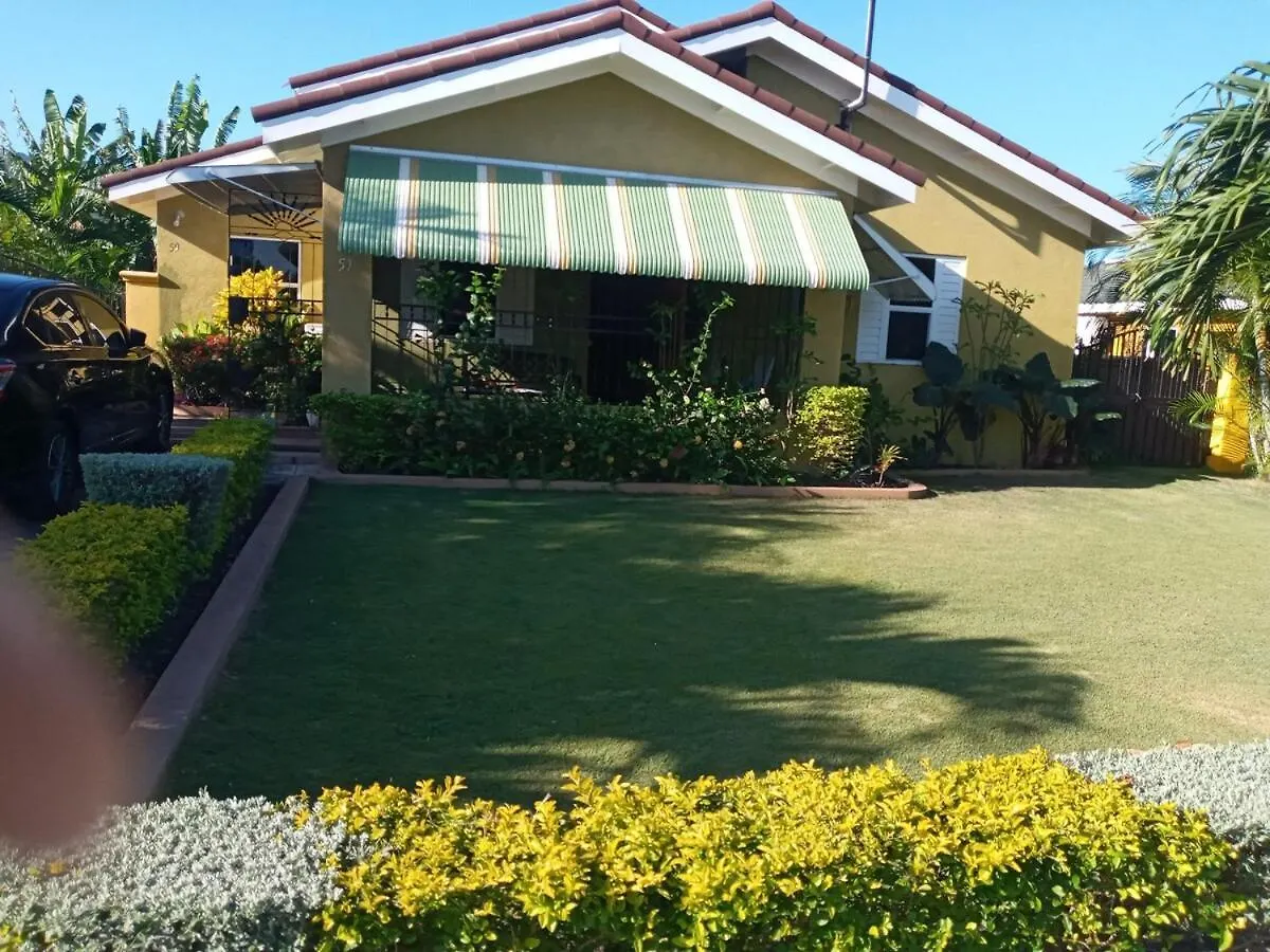 Tropical Getaway 2-Bedroom Home With Pool And Tv In St Ann Brissett Run 0*,  Jamaica